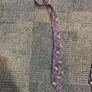 Patterned Purple Tie